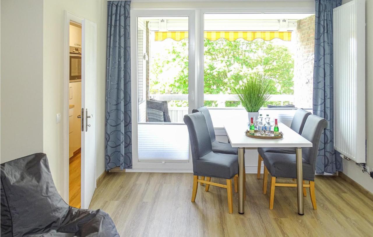 Lovely Apartment In Buesum With Kitchen Ngoại thất bức ảnh